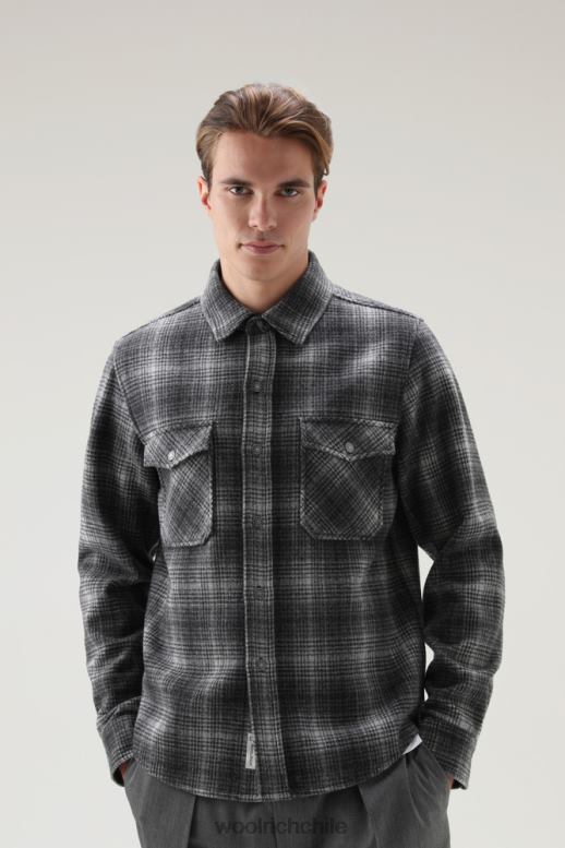 sobrecamisas Woolrich Chile para todas las aventuras Experimenta calidez y comodidad con cazadoras Woolrich